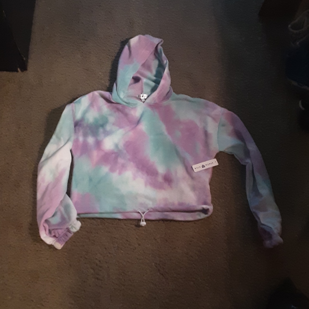 Pullover sweater